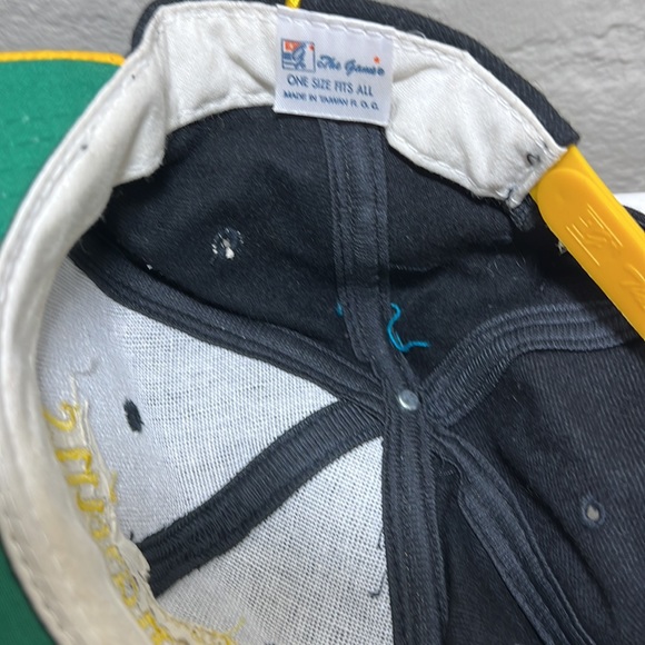 Pittsburgh Penguins SnapBack Hat - Picture 3 of 6